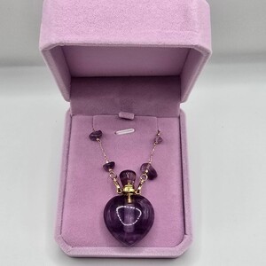 قلادة الأماثيست