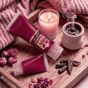 بخور كريمي(برائحة زهور الريف)