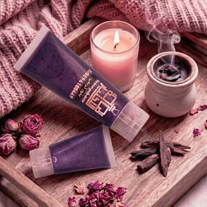 بخور كريمي(رائحة اللافندر)