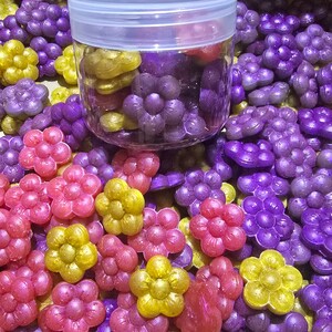 مستكة معطرة مشكلة