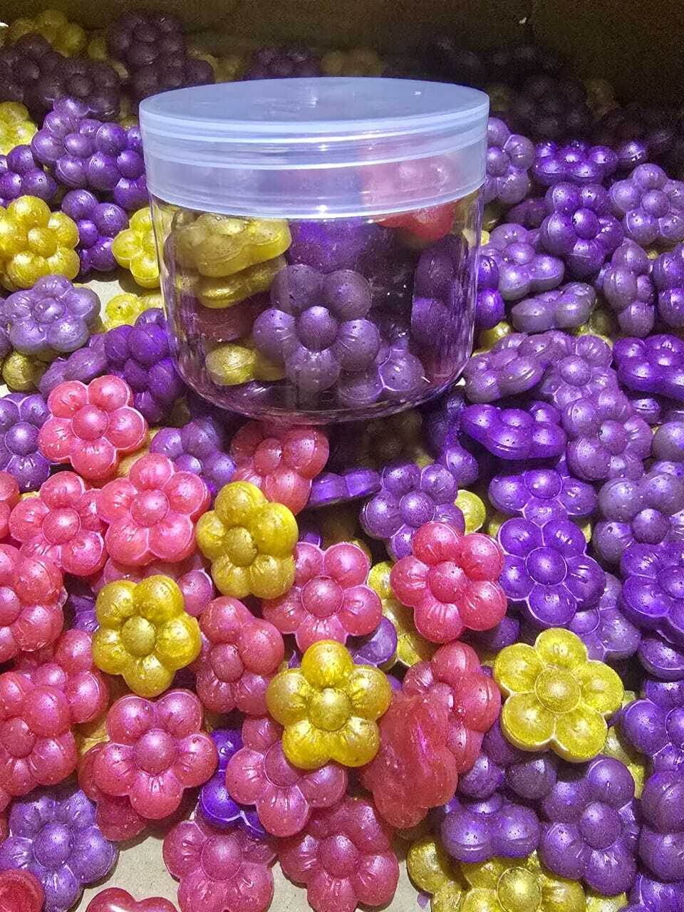 مستكة معطرة مشكلة